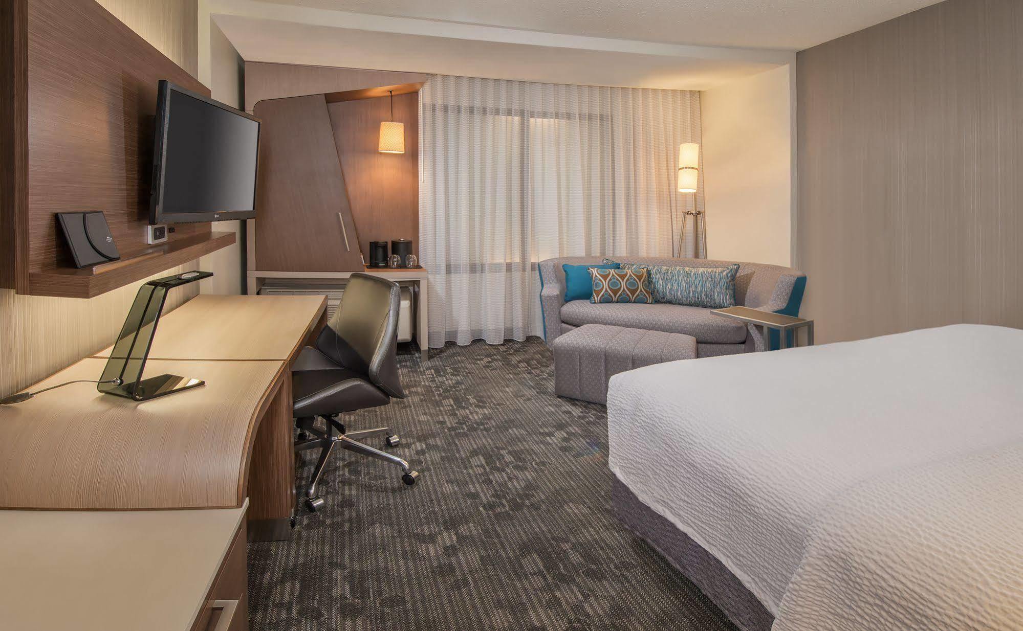 Courtyard By Marriott San Diego El Cajon Exteriör bild